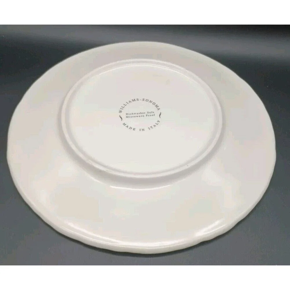 Williams Sonoma Napa Sage Embossed Leaves Grapes Brushed Green Dinner Plate
